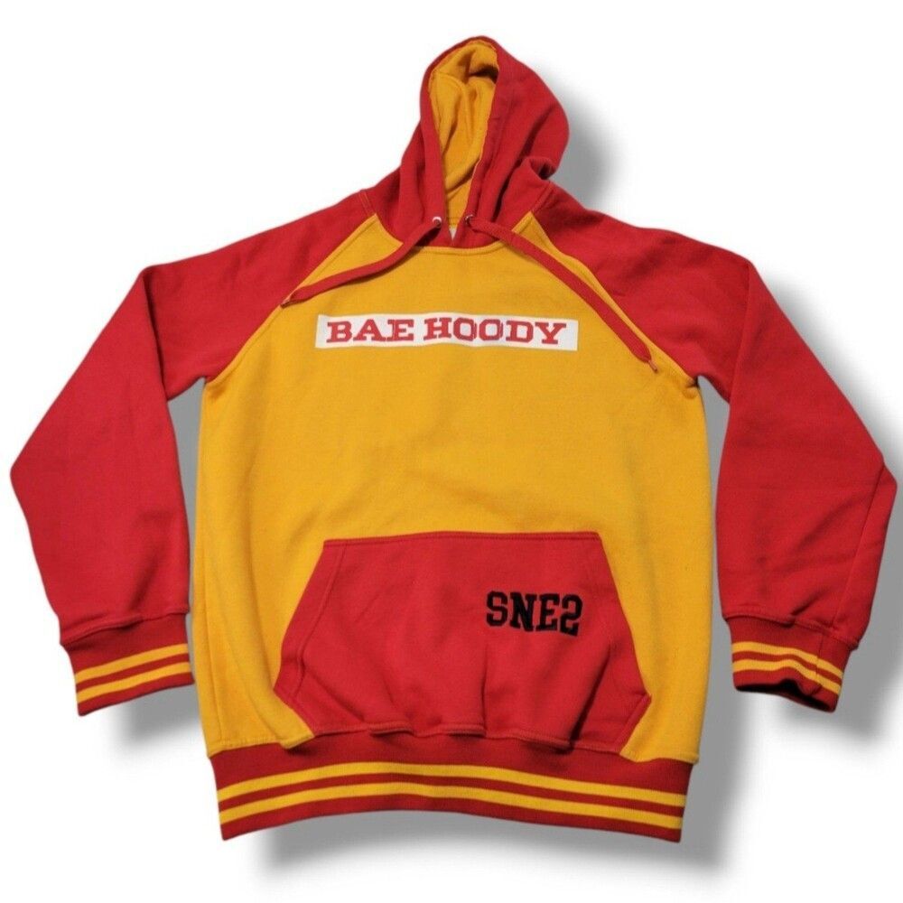 The Collectionz By TC Sweatshirt Size Medium Pullover Hoodie "Bae Hoody" Graphic
